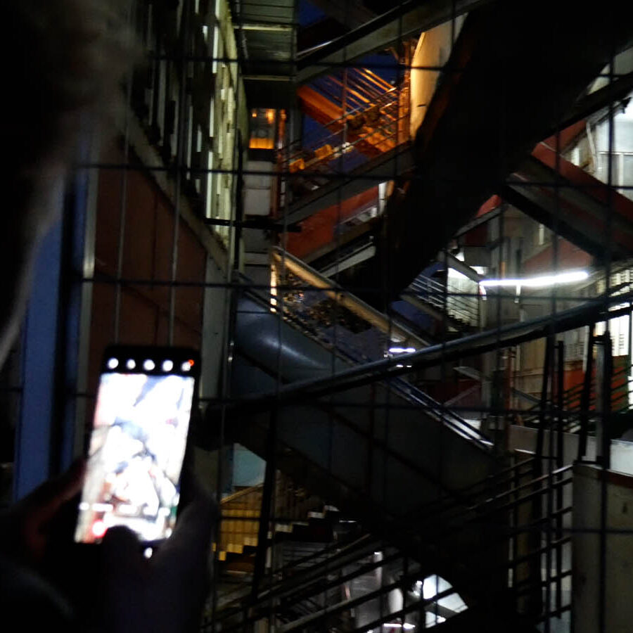 Sequenza 08.00_14_19_12.Immagine050